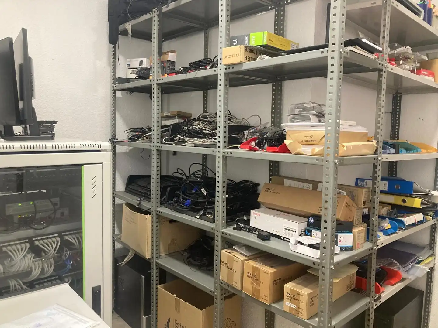 Büro zur Miete in Madrid mit Heizung und Möbliert