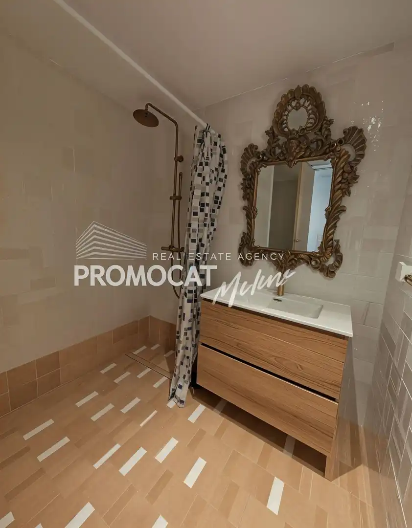 Bathroom of Houses for sale in Molins de Rei  with Air Conditioner, Private garden and Terrace