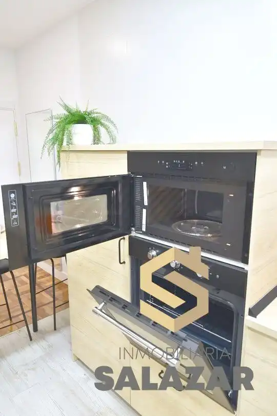 Cocina de Piso de alquiler en Bilbao  con Calefacción