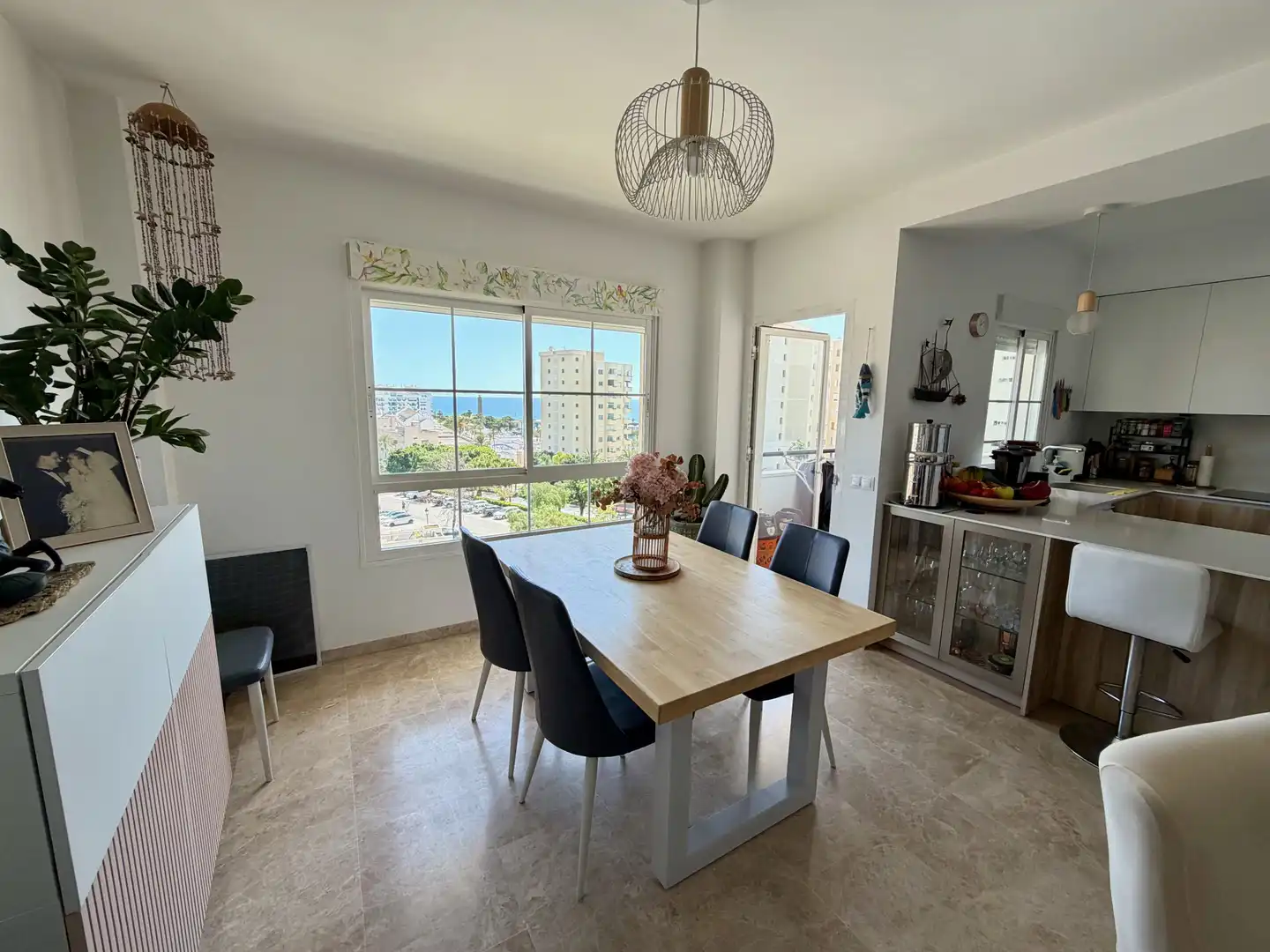 Comedor de Apartamento en venta en Estepona con Aire acondicionado, Terraza y Trastero