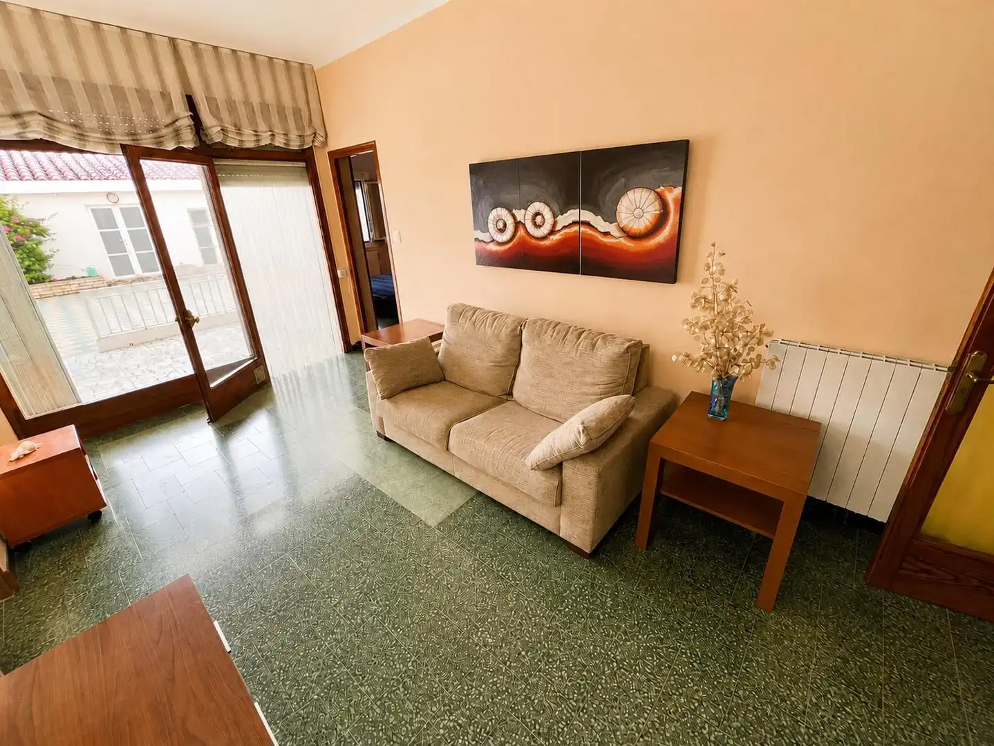 Sala d'estar de Planta baixa en venda en Malgrat de Mar amb Calefacció, Traster i Moblat