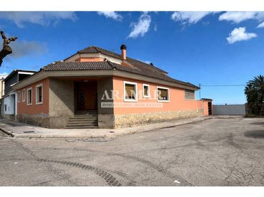 Villa in vendita a Avenida Fontilles