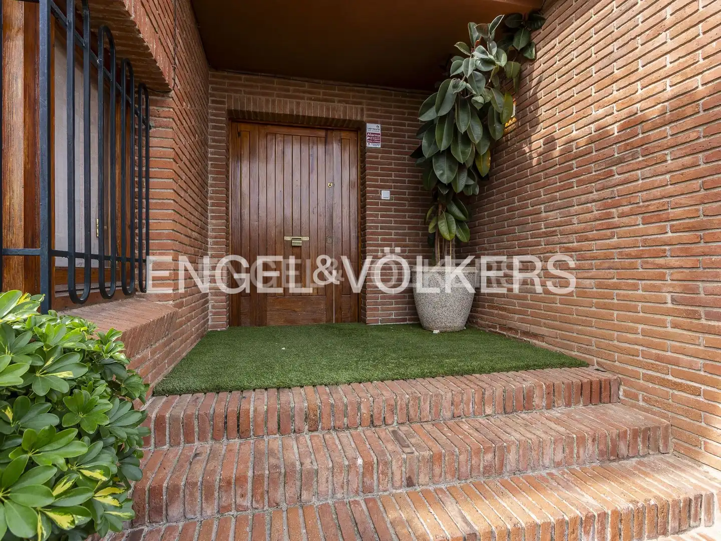 Casa o xalet en venda en Vilanova i la Geltrú amb Calefacció, Jardí privat i Terrassa