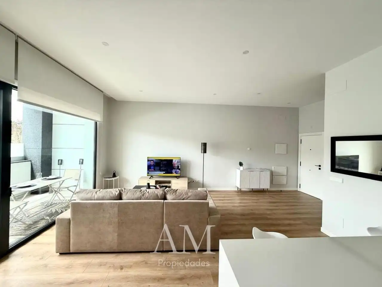 Sala de estar de Piso de alquiler en Vigo  con Calefacción, Terraza y Trastero