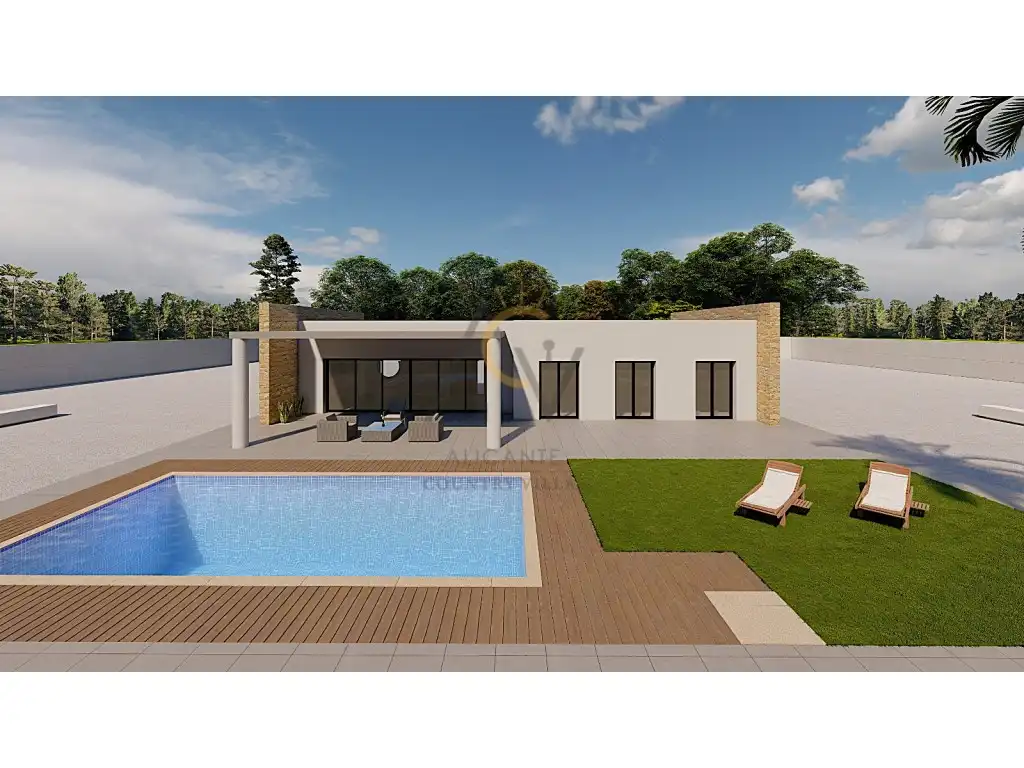 Chalet con piscina en venta en El Pinós / Pinoso