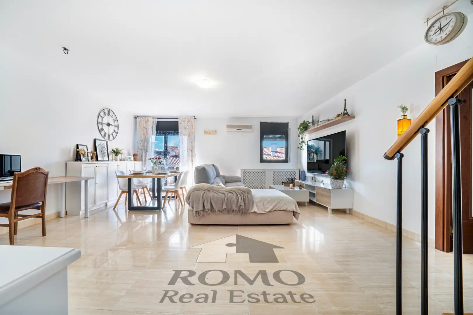 Sala de estar de Dúplex en venta en Canovelles con Aire acondicionado, Calefacción y Balcón