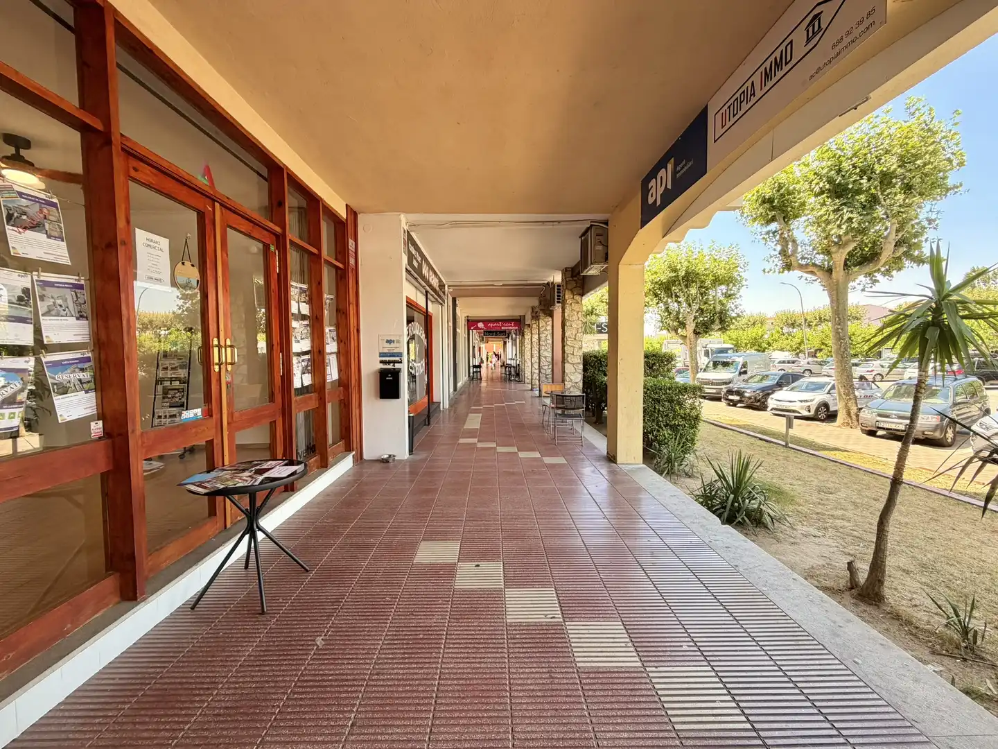 Exterior view of Commercial properties for rent in Empuriabrava