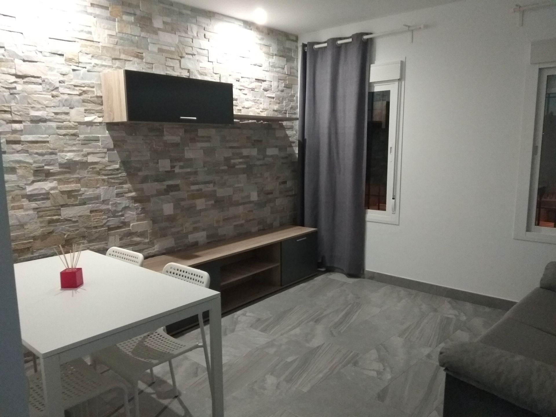 Apartamento de alquiler en Fuente Alegre - El Chaparral - Los Morales
