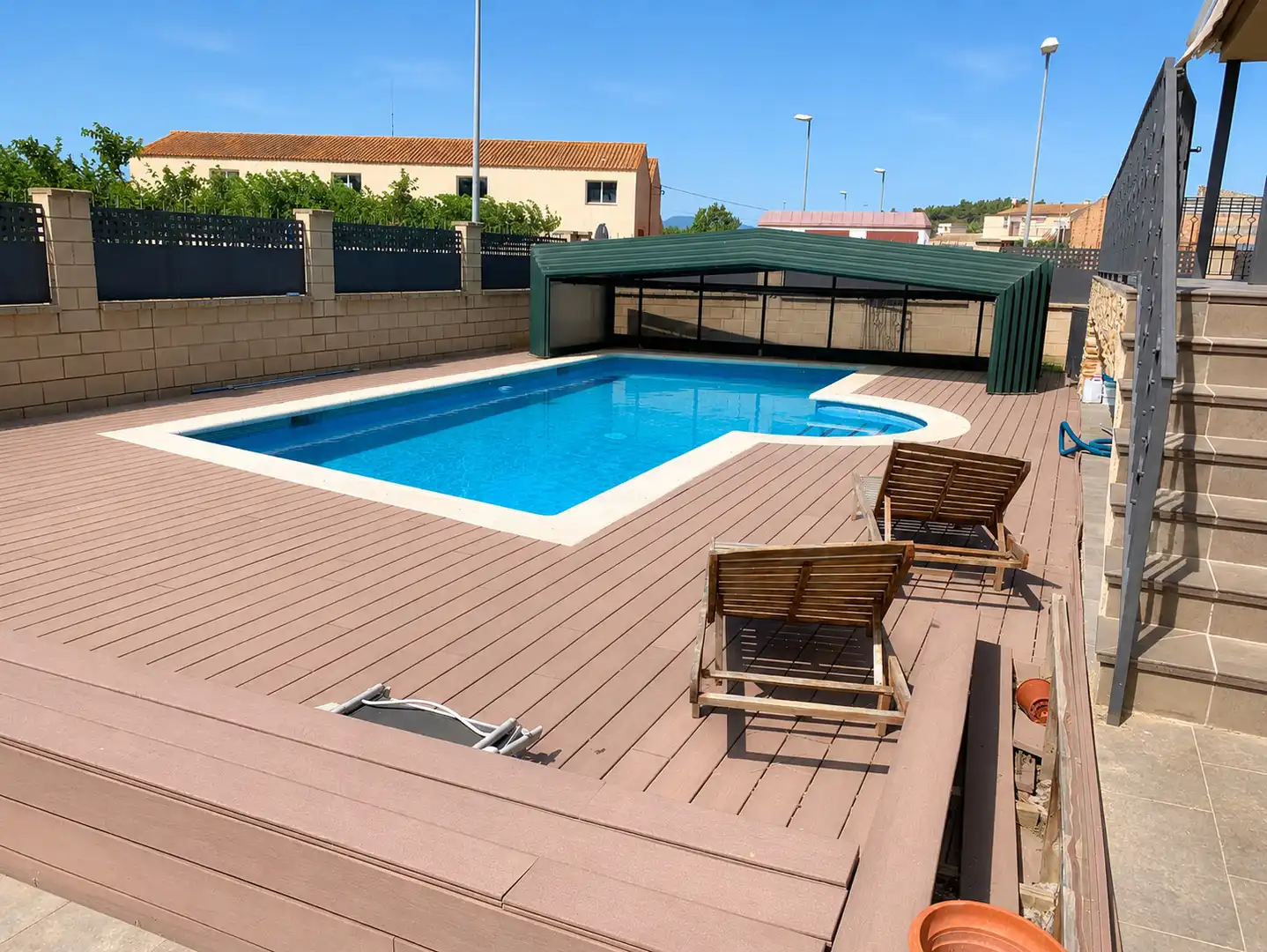 Piscina de Casa o xalet en venda en Sant Climent Sescebes amb Aire condicionat, Calefacció i Jardí privat