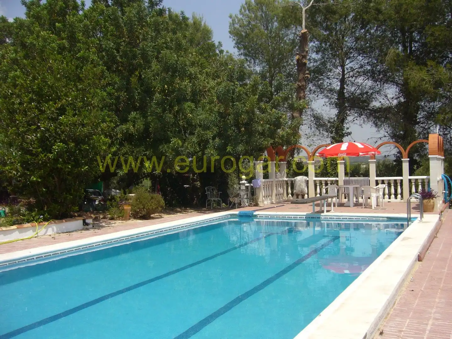 Piscina de Casa o xalet en venda en Chiva amb Jardí privat, Terrassa i Traster
