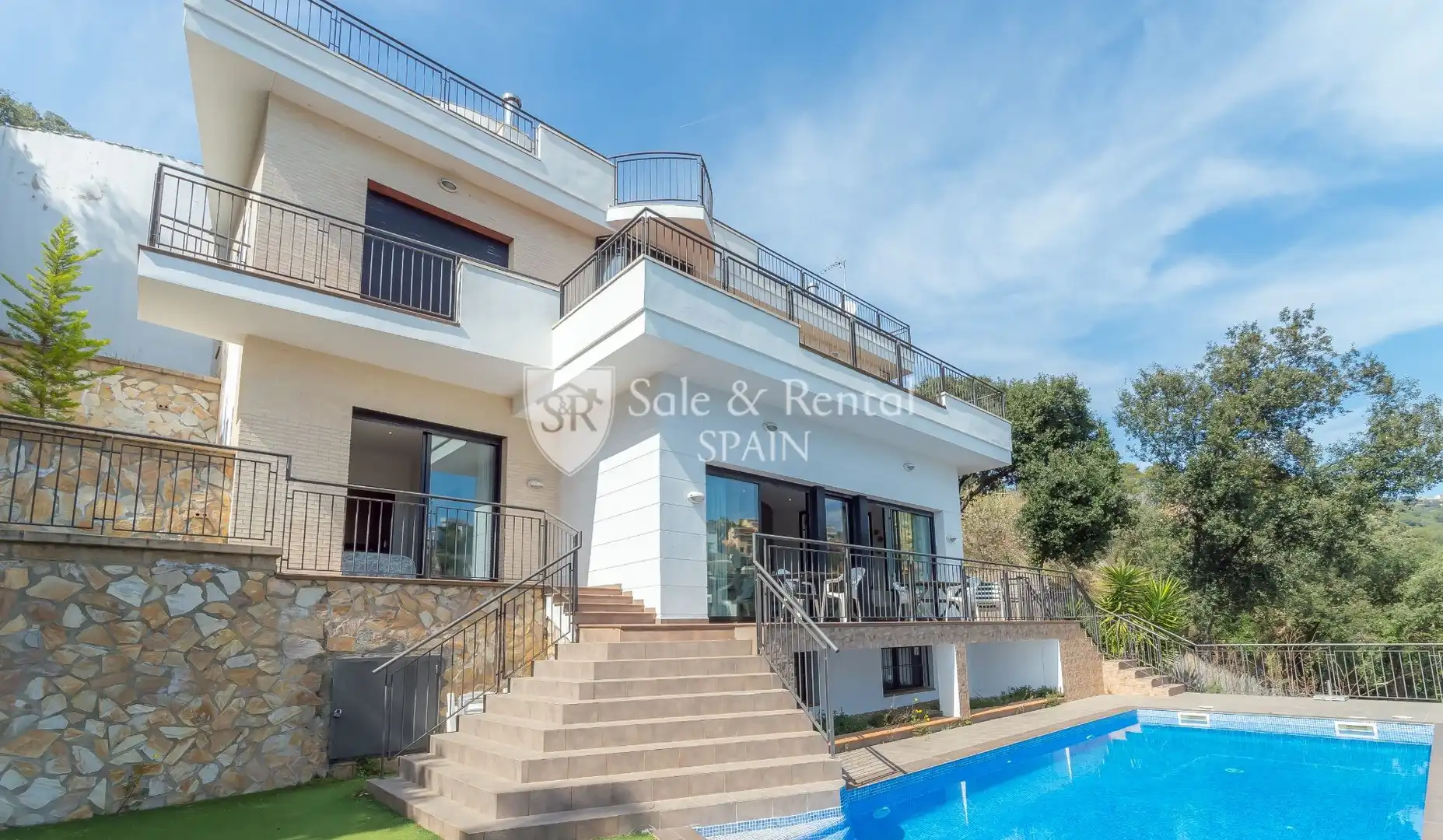 Vista exterior de Casa o xalet en venda en Santa Susanna amb Aire condicionat, Calefacció i Jardí privat