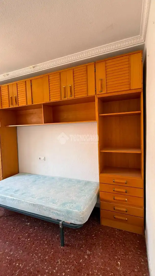 Schlafzimmer von Wohnung zur Miete in Almería mit Möbliert