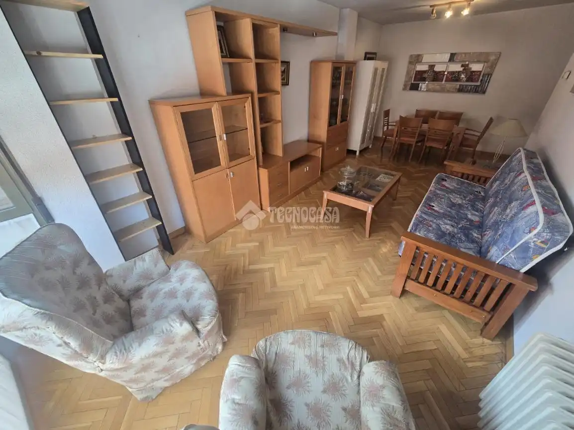 Sala d'estar de Pis en venda en Madrid amb Aire condicionat i Calefacció