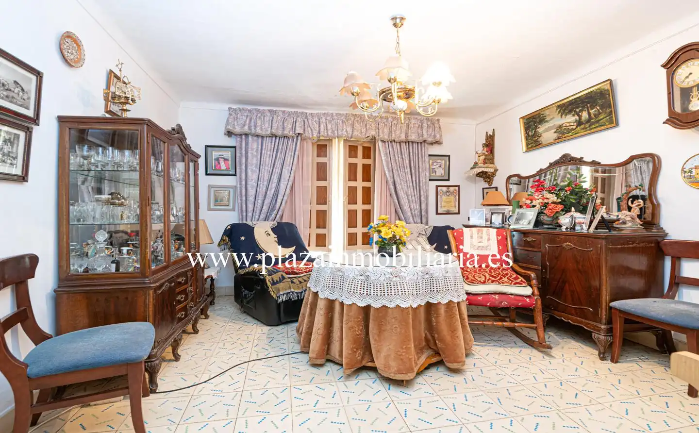 Sala de estar de Casa o chalet en venta en Lucena con Aire acondicionado, Terraza y Trastero