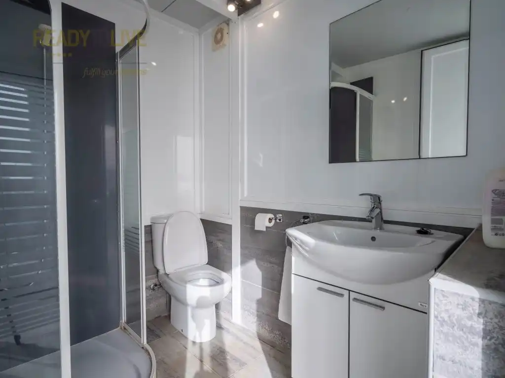 Badezimmer von Dachboden zum Verkauf in Pollença mit Klimaanlage, Terrasse und Waschmaschine