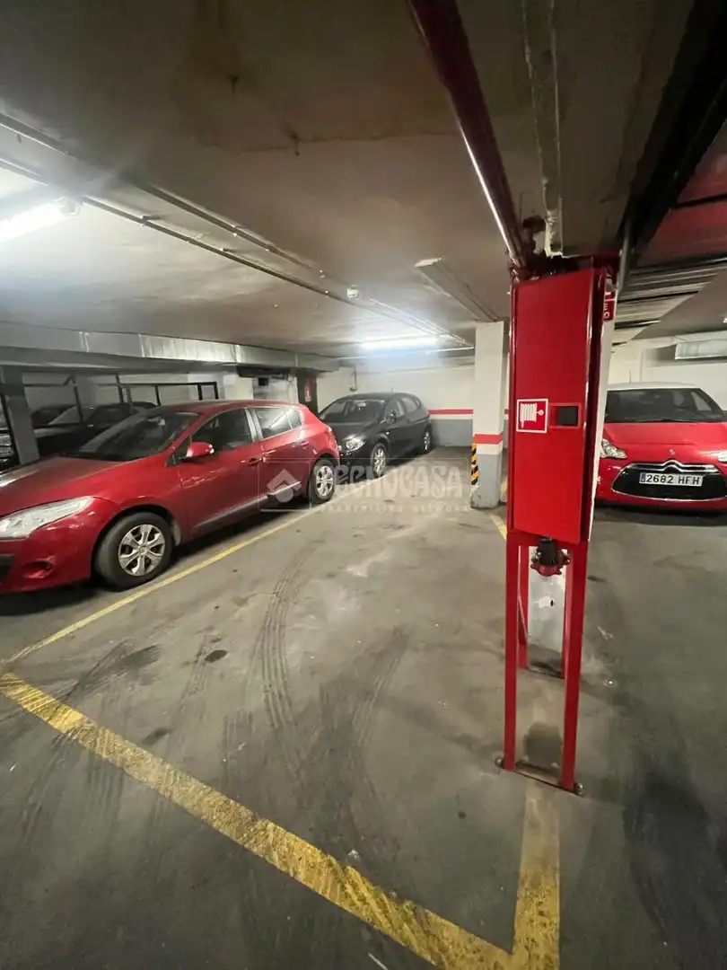 Parking de Garaje de alquiler en  Madrid Capital