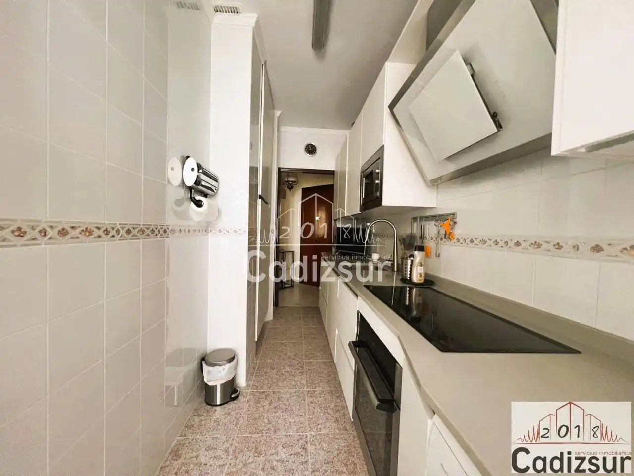 Cocina de Piso en venta en Cádiz con Aire acondicionado y Amueblado