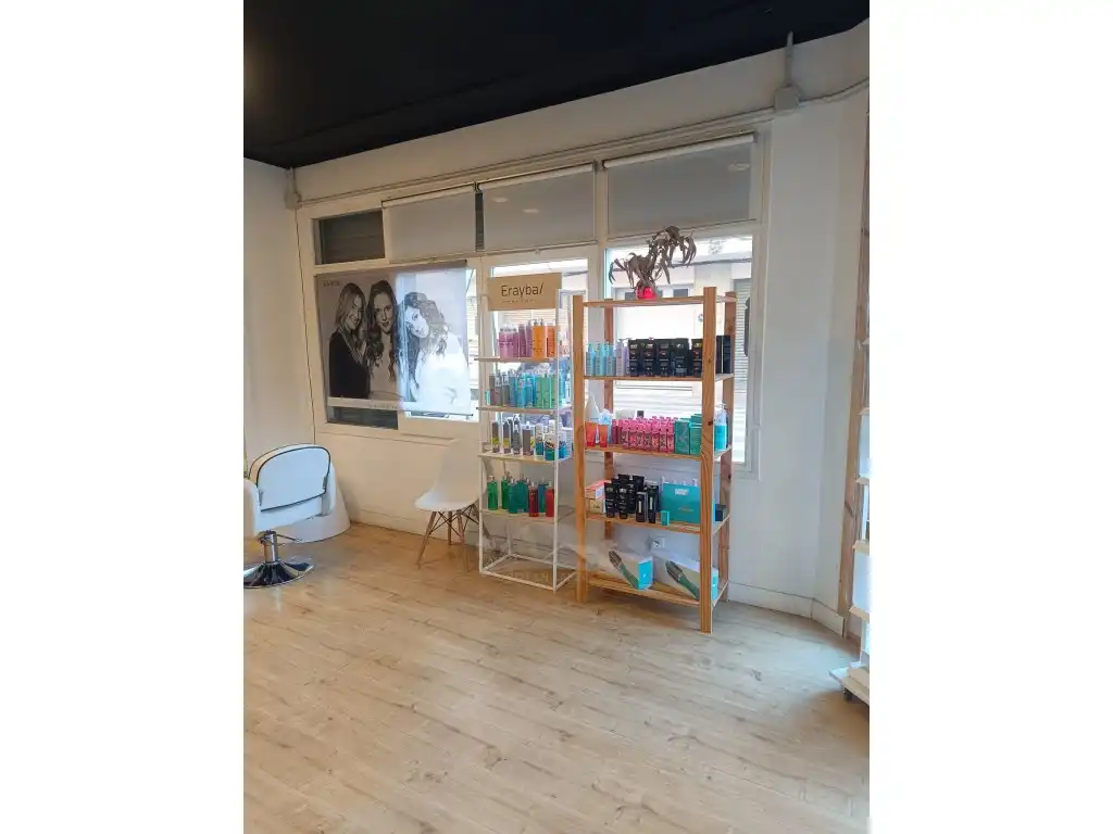 Business premises to rent in Calle Lluis Companys, imagen 14