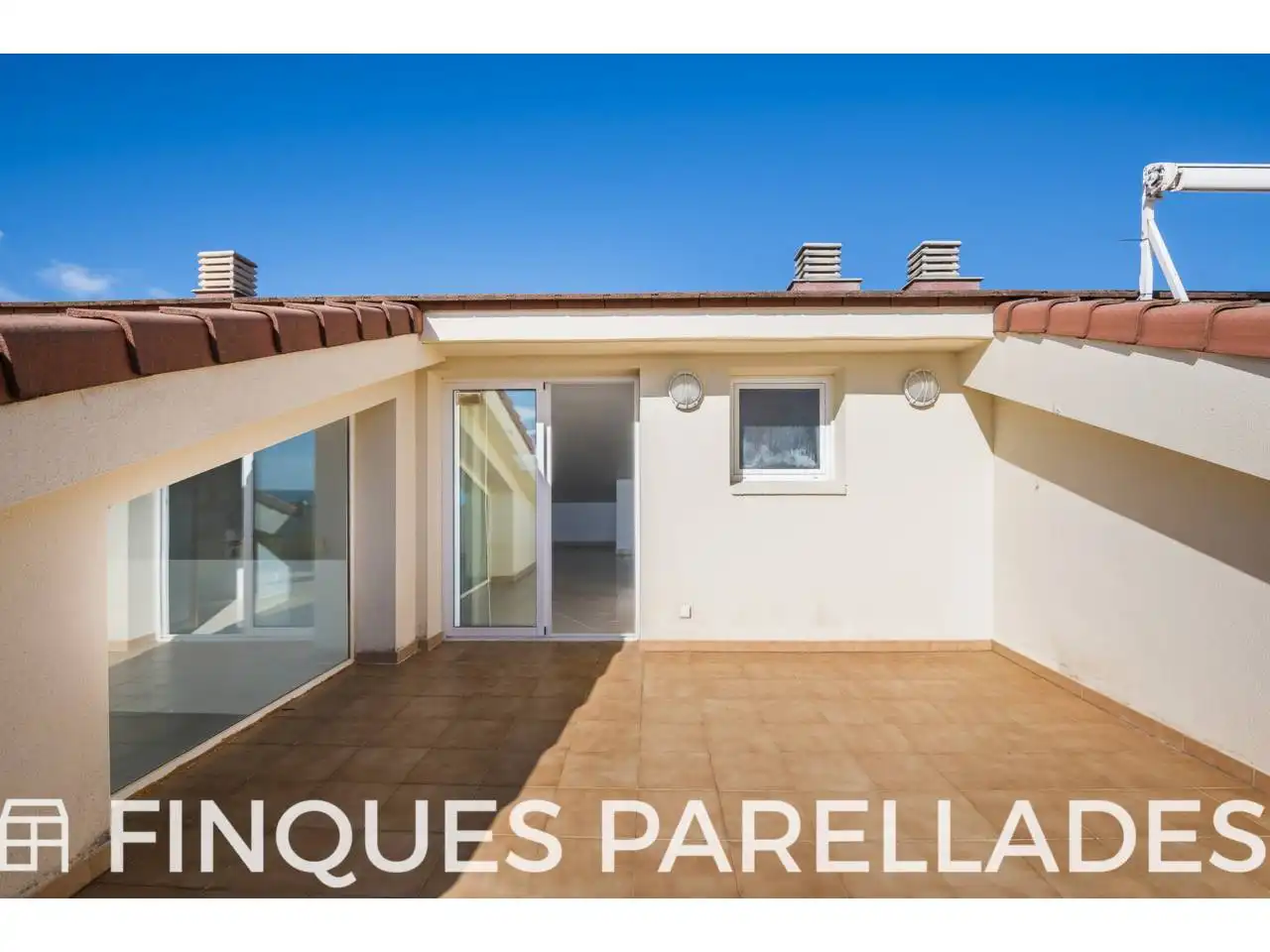 Terrasse von Dachboden zum Verkauf in Sitges mit Heizung, Terrasse und Abstellraum
