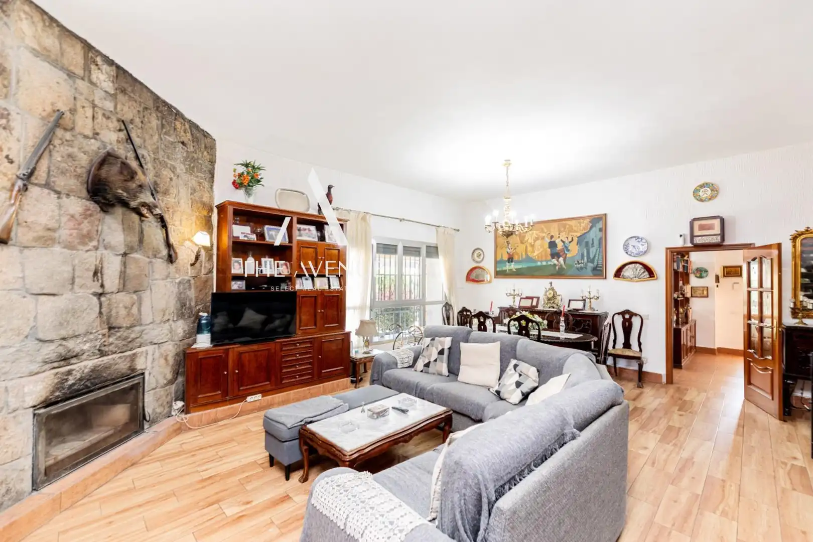 Sala d'estar de Casa o xalet en venda en Boadilla del Monte amb Calefacció, Jardí privat i Terrassa