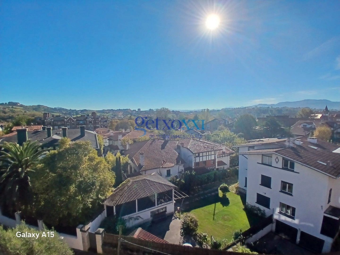 Vista exterior de Àtic en venda en Getxo  amb Calefacció i Traster