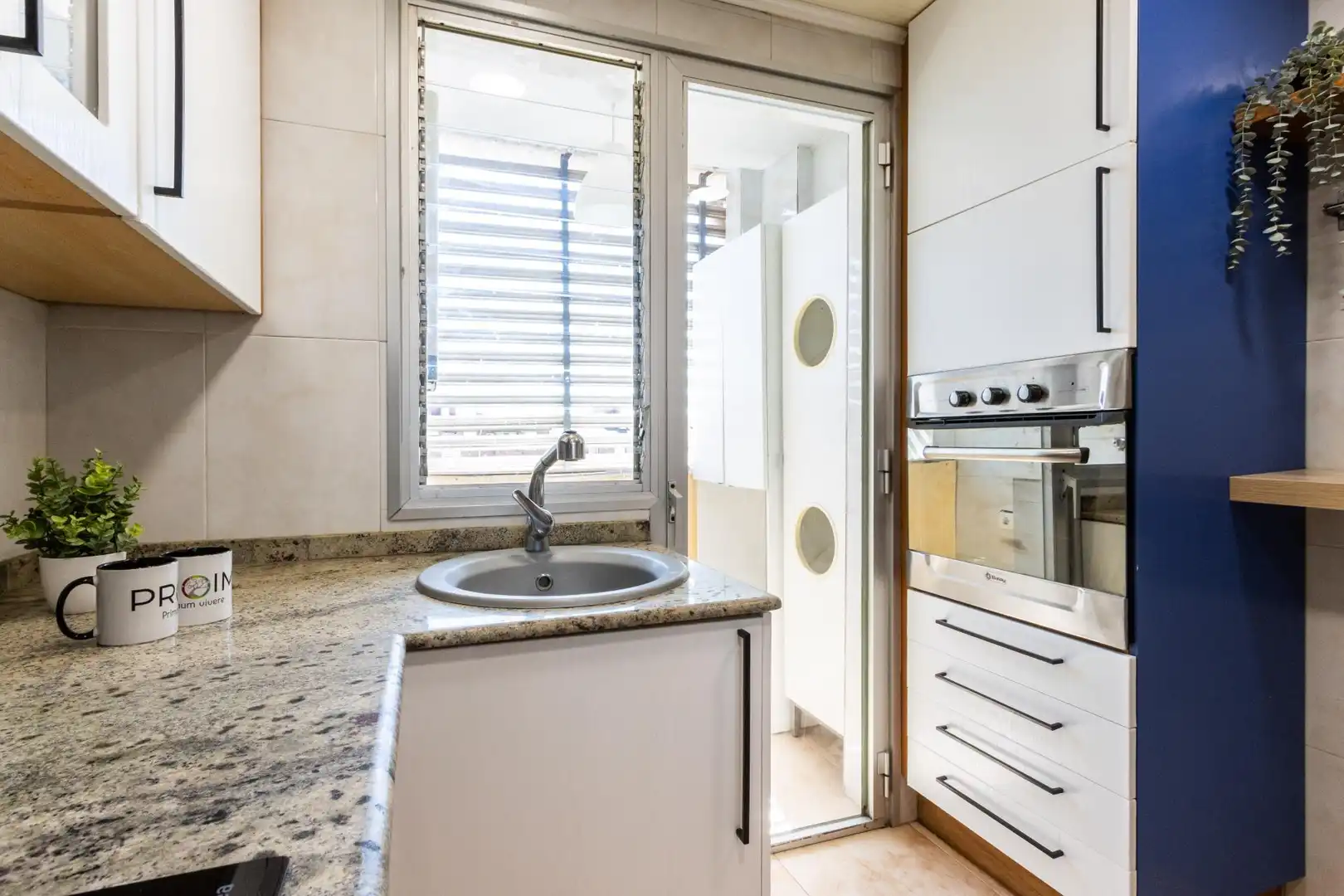 Kitchen of Flat for sale in Terrassa  with Heating