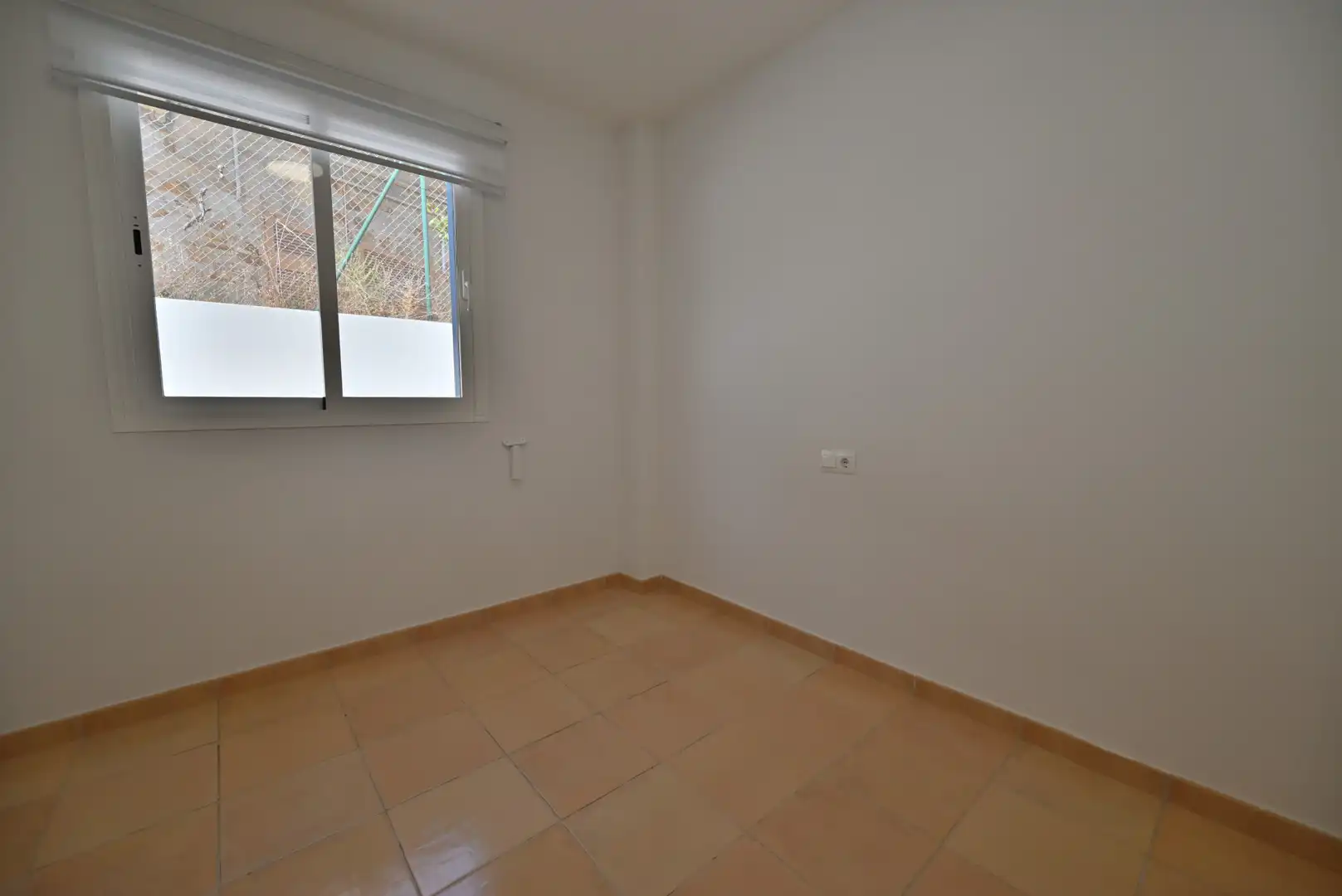 Dormitori de Casa adosada en venda en Benalmádena amb Aire condicionat, Terrassa i Traster