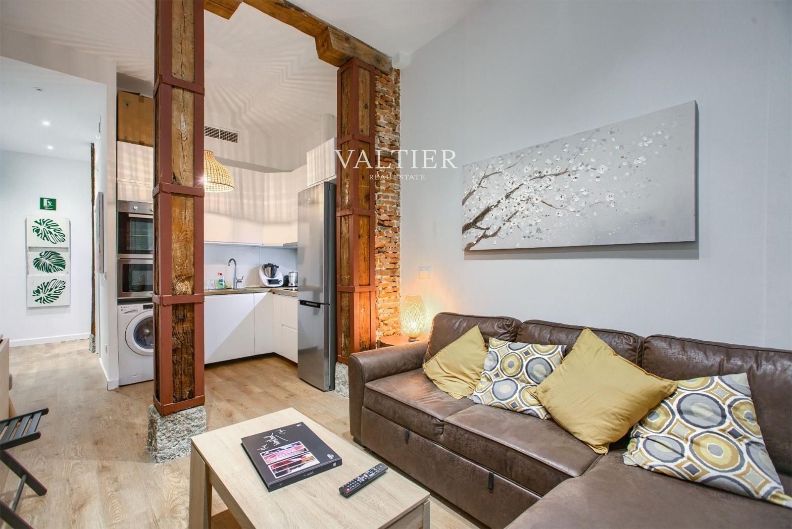 Sala d'estar de Pis de lloguer en  Madrid Capital amb Traster