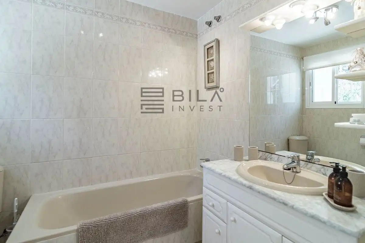 Chalet con piscina en venta en Calahonda, imagen 33
