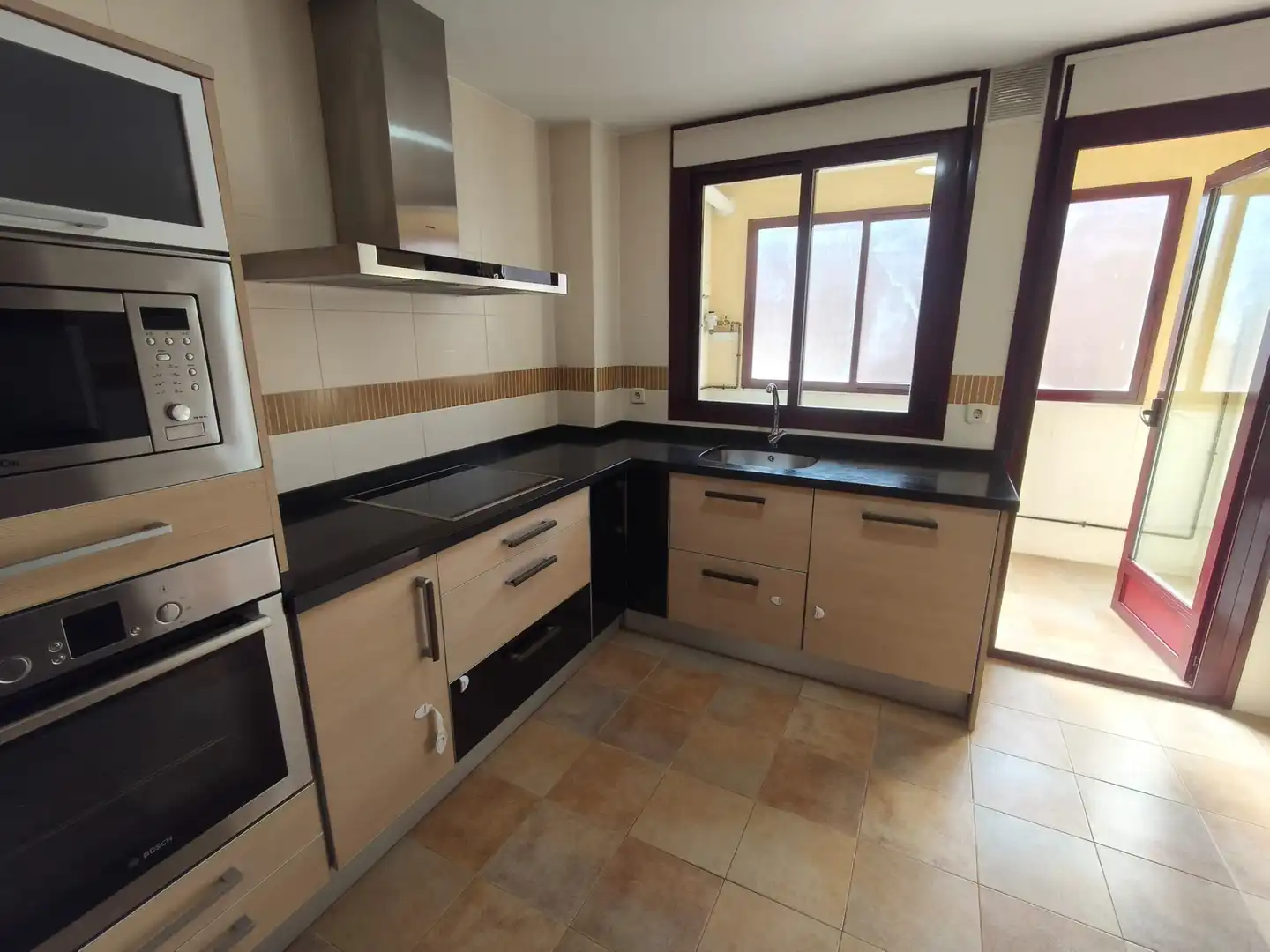 Kitchen of Flat for sale in Alhendín  with Air Conditioner, Heating and Storage room