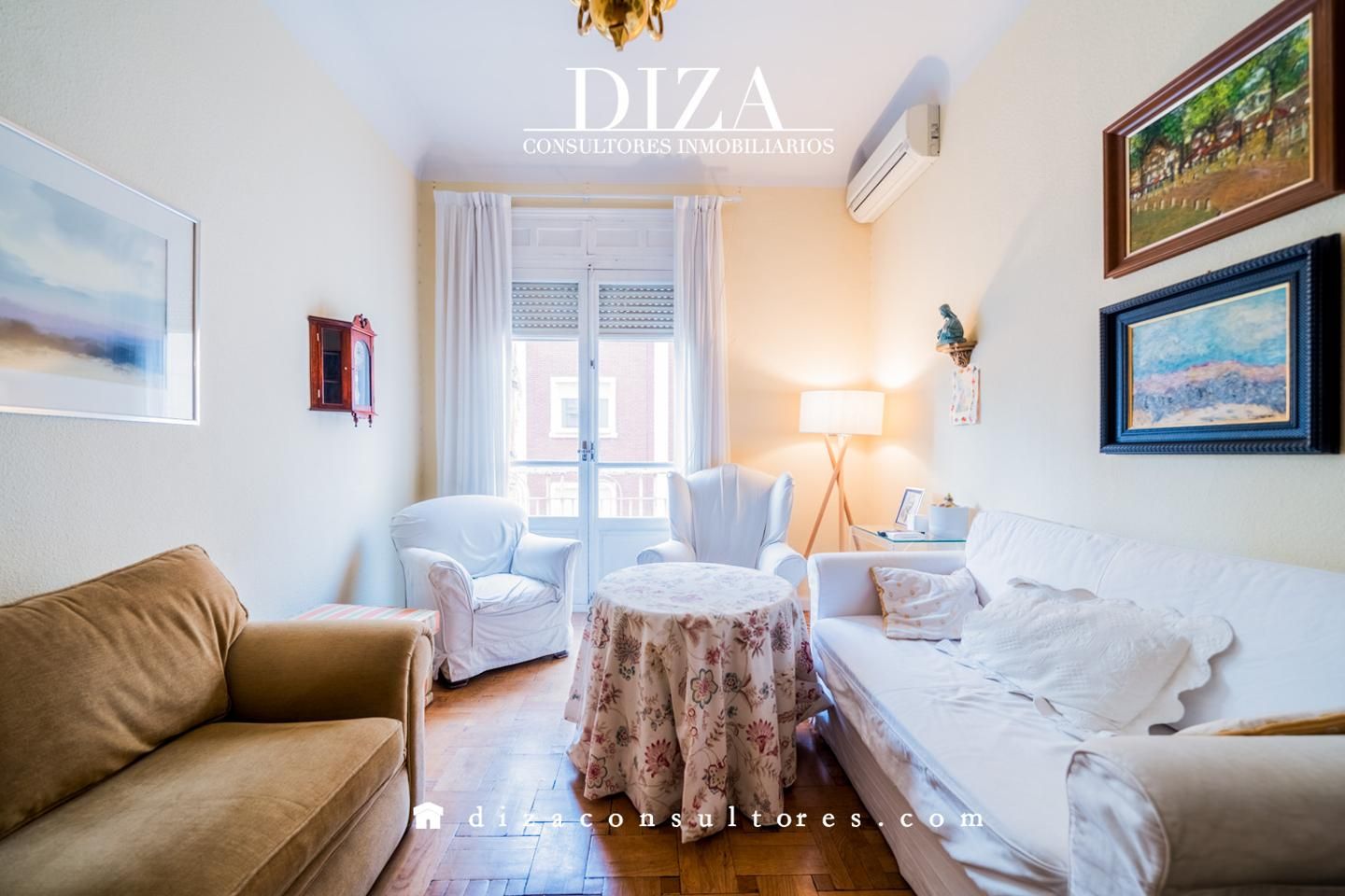 Bedroom of Flat for sale in  Madrid Capital  with Heating