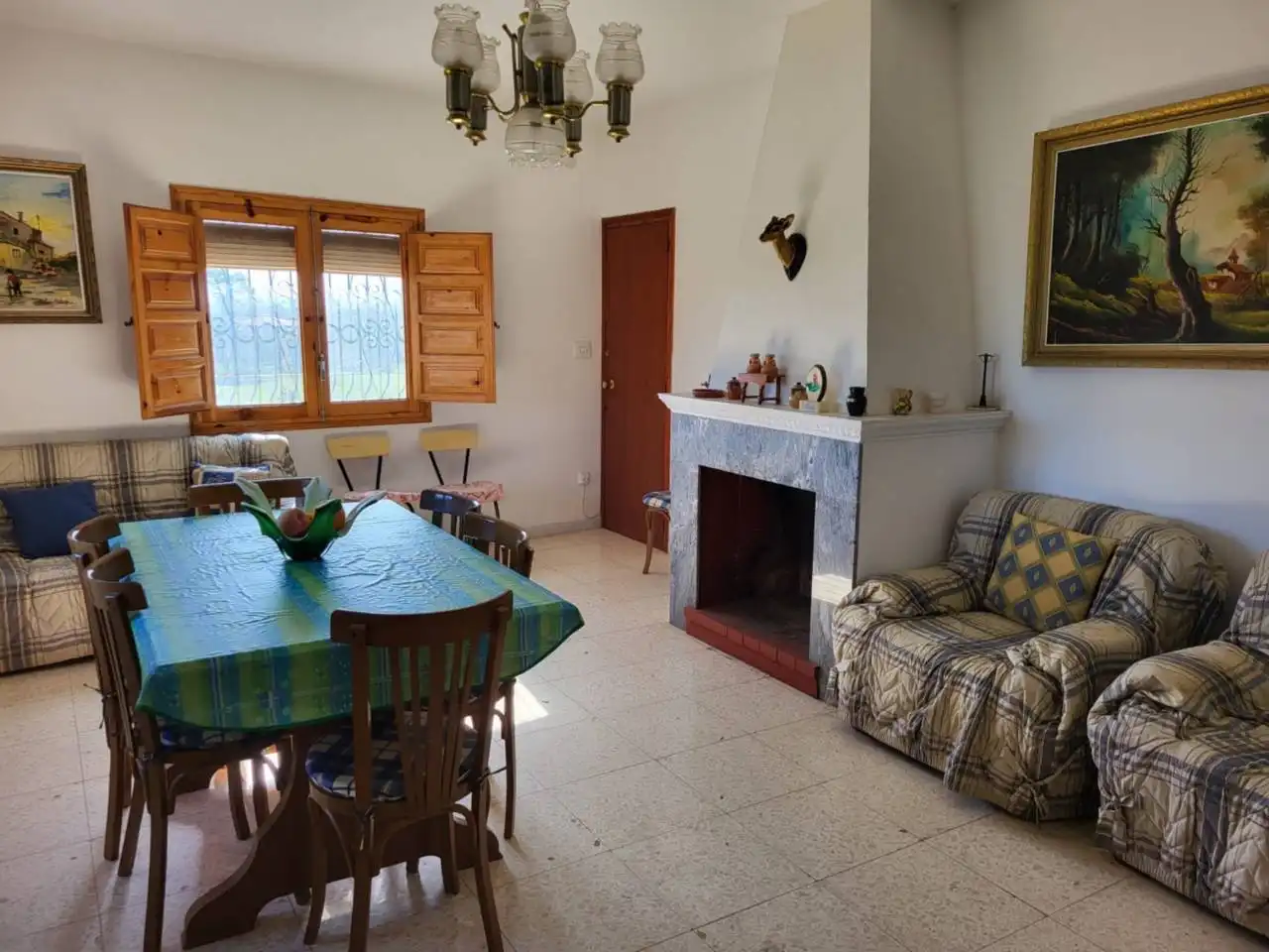 Menjador de Casa o xalet en venda en Baza amb Terrassa