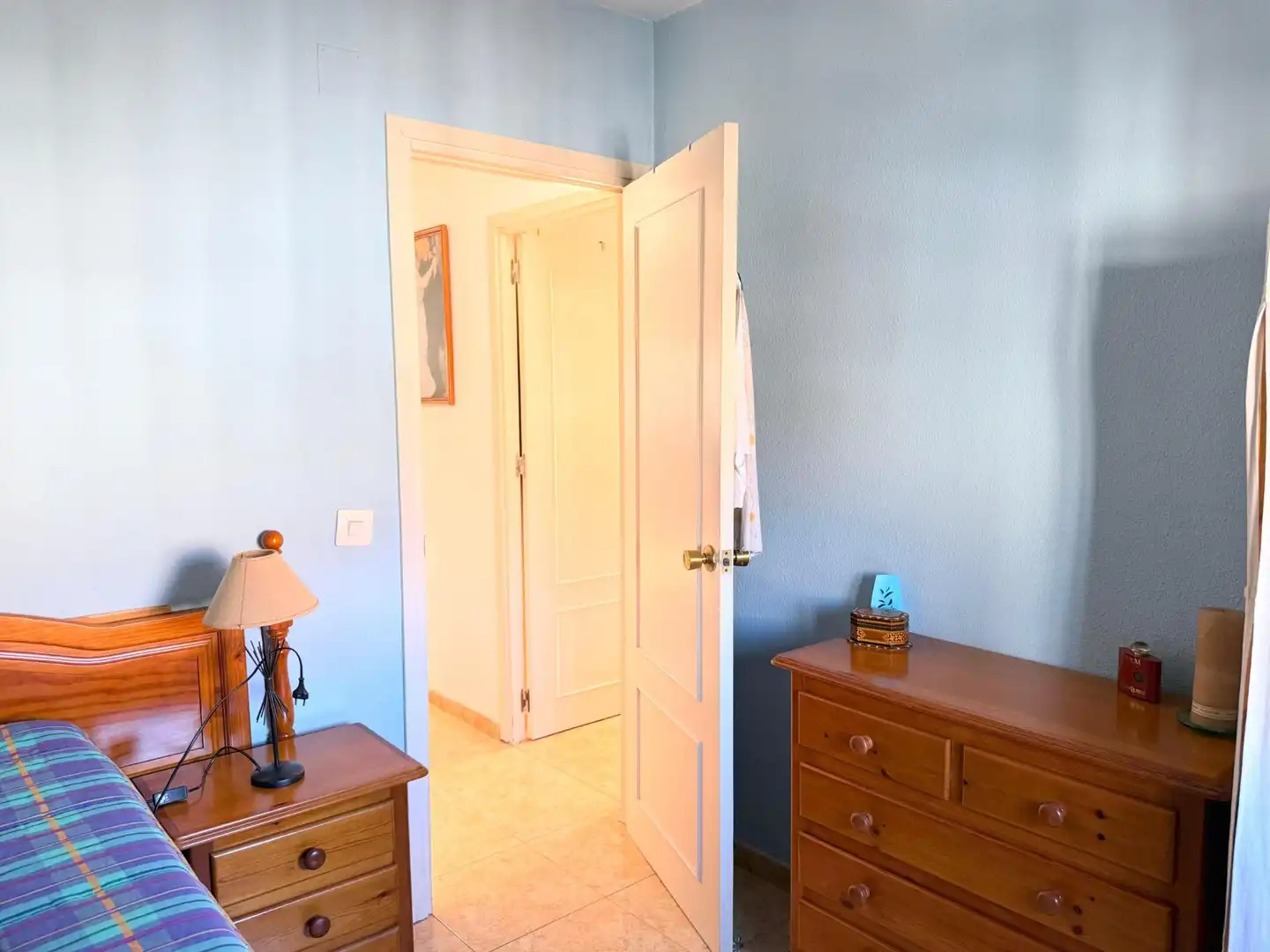 Habitación de Casa adosada en venta en Sevilla con Aire acondicionado, Calefacción y Jardín privado