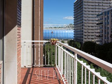 Wohnung mit Balkon zum Verkauf in Madrid Etorbidea