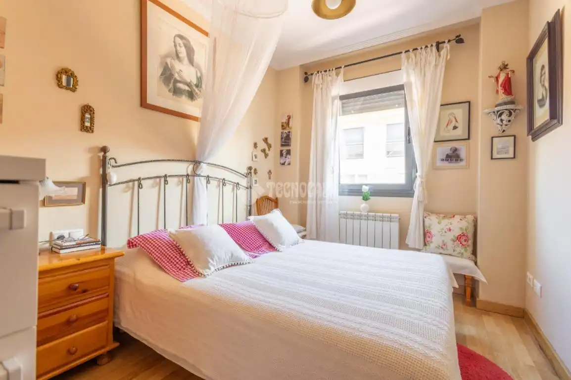 Piso en venta en Avda. madrid, Calvarrasa de Abajo