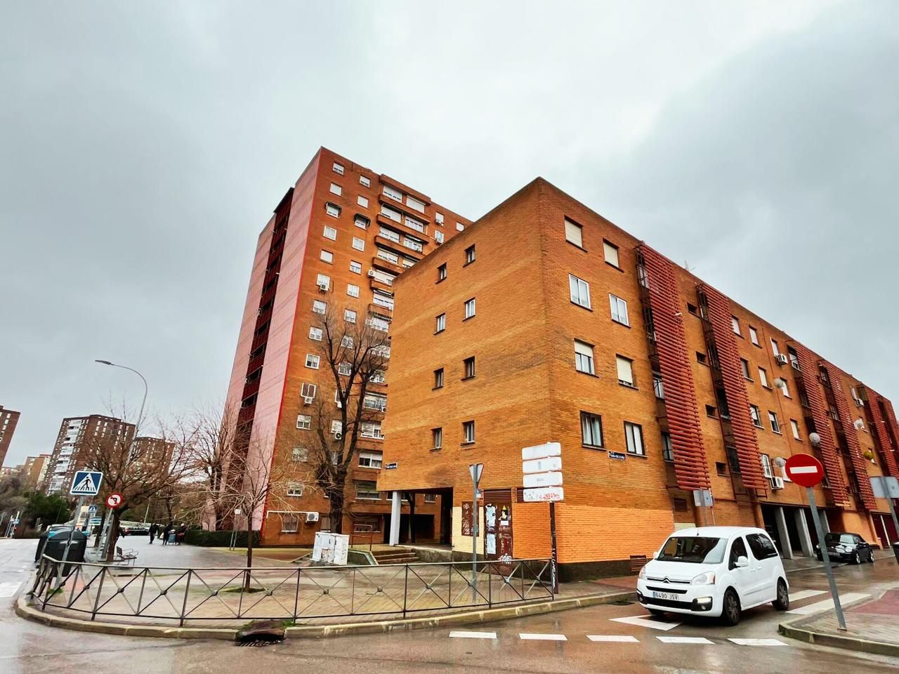 Vista exterior de Piso en venta en  Madrid Capital