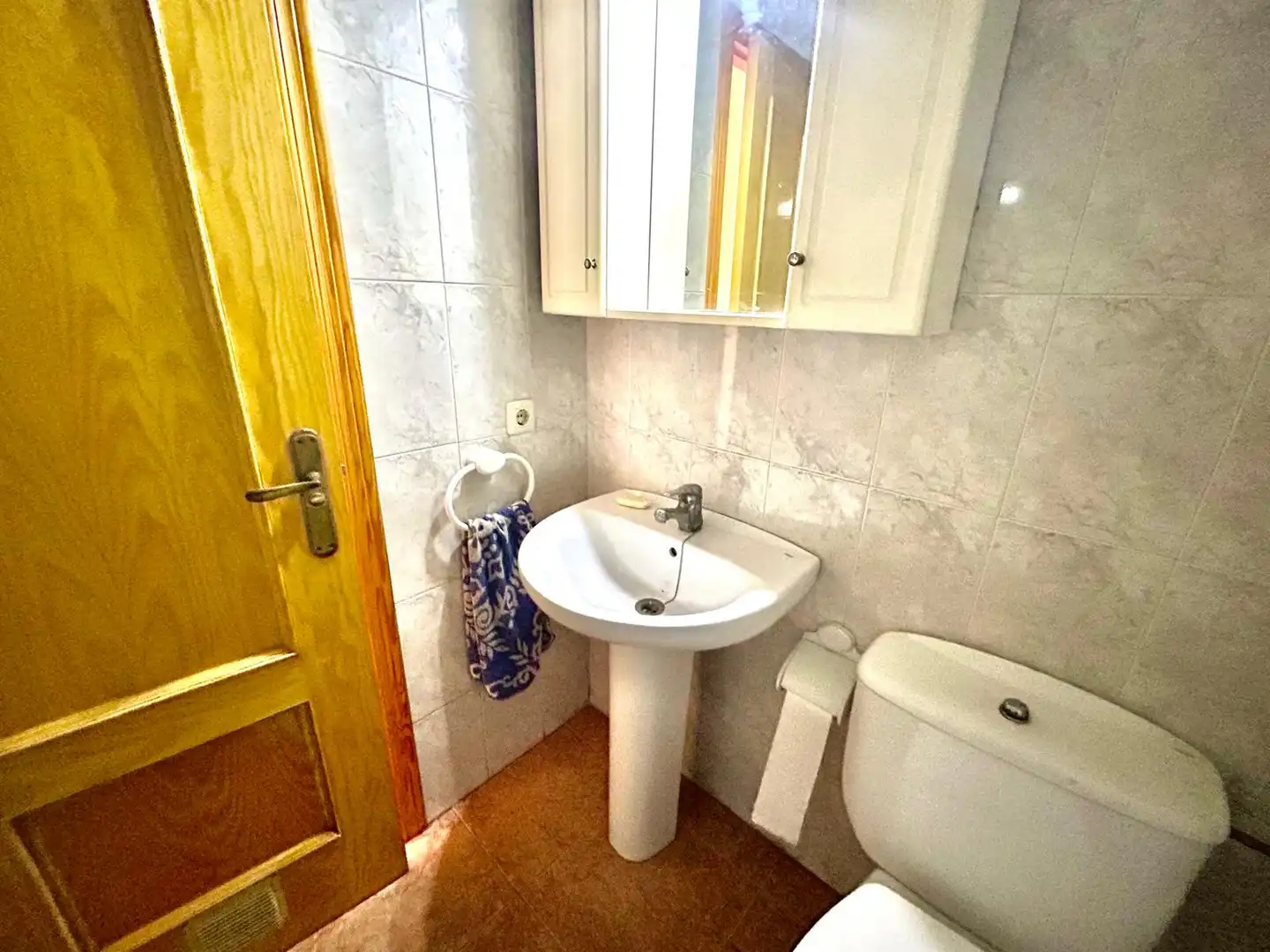 Baño de Casa adosada en venta en Roquetas de Mar con Jardín privado, Terraza y Horno