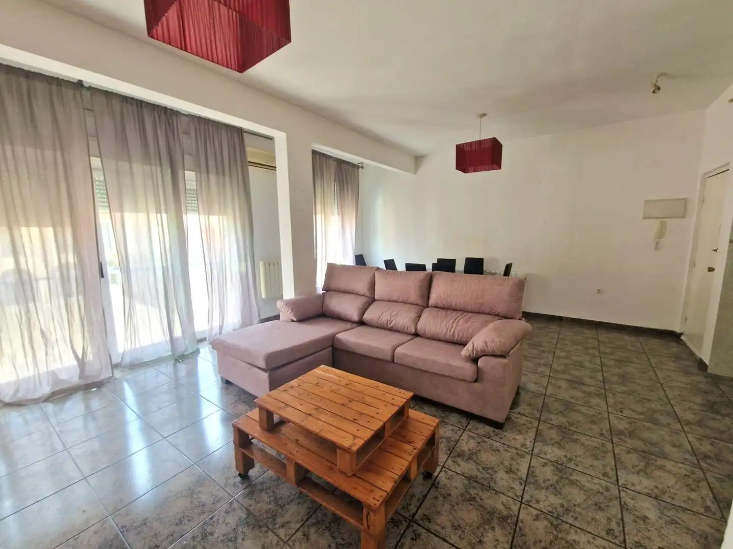 Sala de estar de Piso en venta en Plasencia con Aire acondicionado, Calefacción y Amueblado