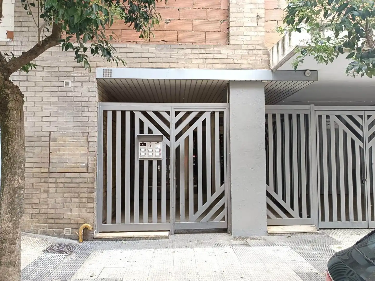 Vista exterior de Piso en venta en Huesca con Aire acondicionado, Calefacción y Trastero