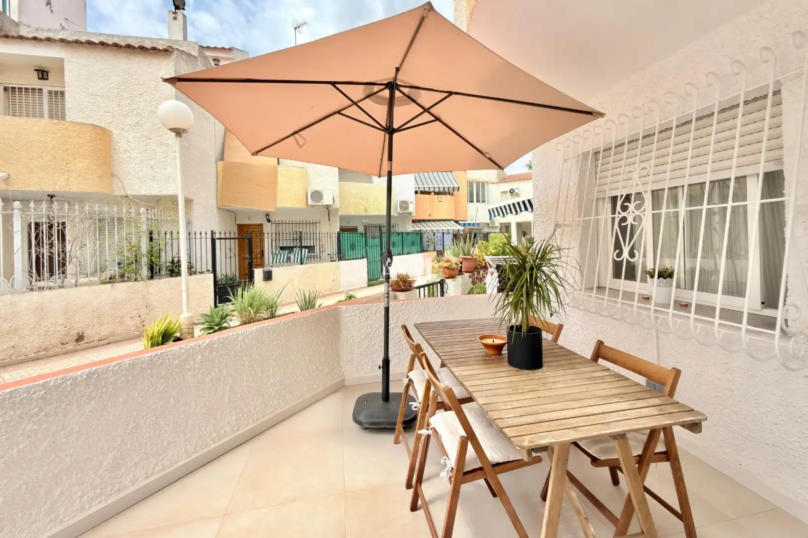 Terraza de Casa o chalet de alquiler en Los Alcázares con Calefacción, Jardín privado y Terraza