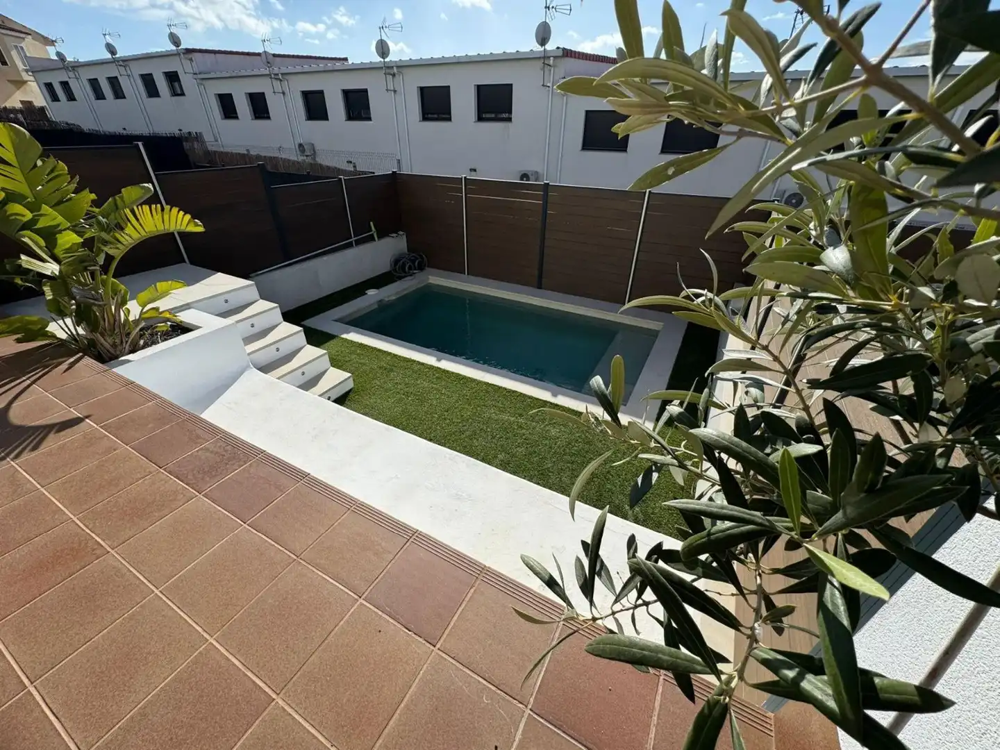 Piscina de Casa adosada en venta en Castellet i la Gornal con Aire acondicionado, Calefacción y Piscina