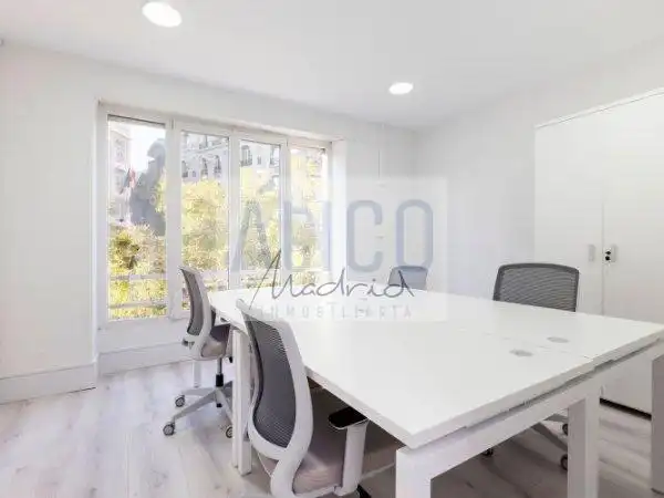 Oficina de alquiler en Madrid con Aire acondicionado