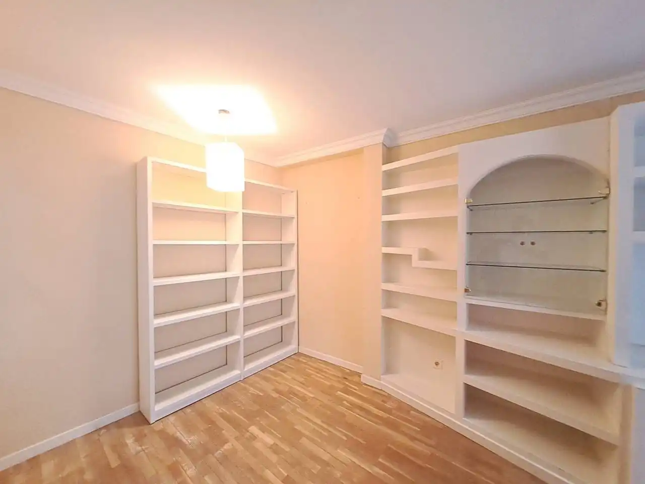Flat with terrace for sale in Calle Fernán González, imagen 14