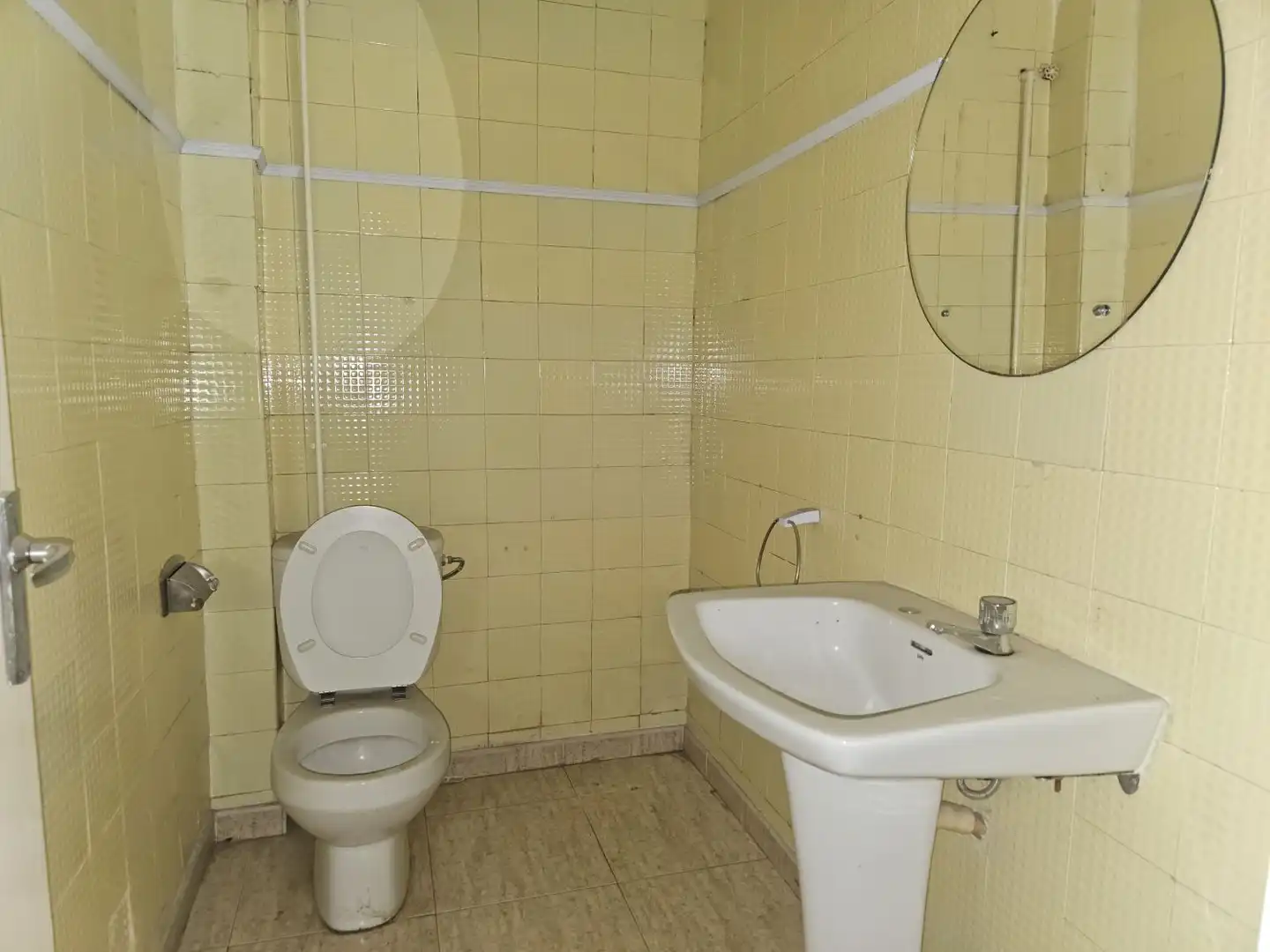 Local comercial en venda a Corts Catalanes, imagen 15
