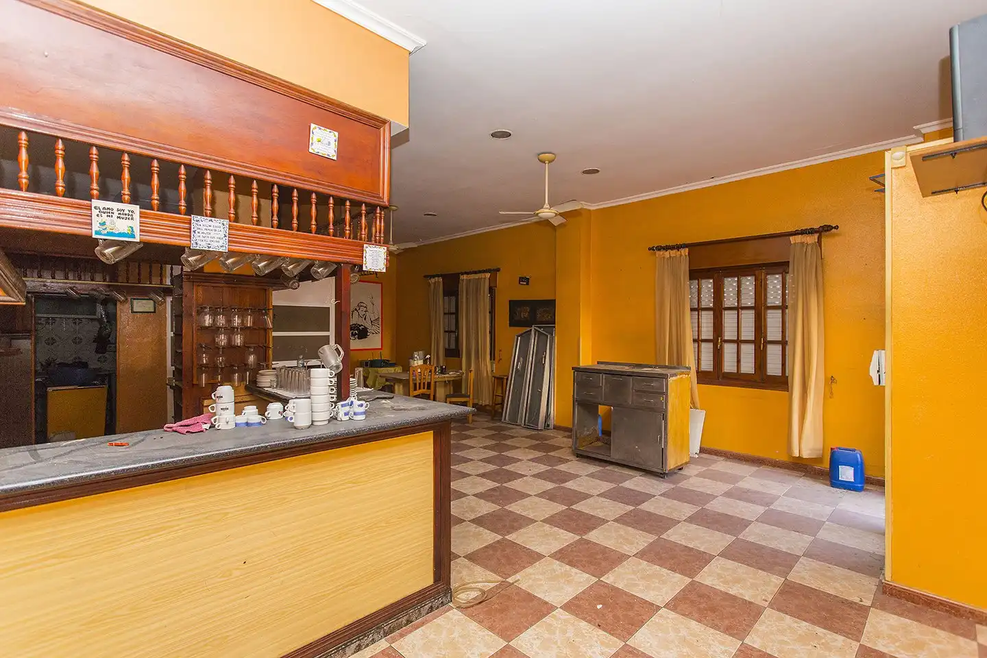 Cocina de Local en venta en Torrevieja con Aire acondicionado