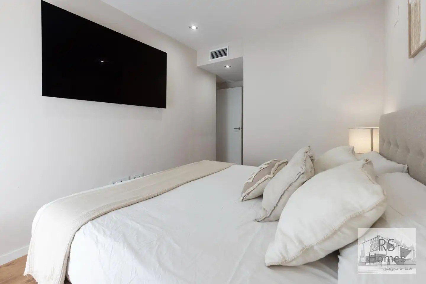 Habitación de Piso en venta en Valencia con Aire acondicionado, Calefacción y Trastero