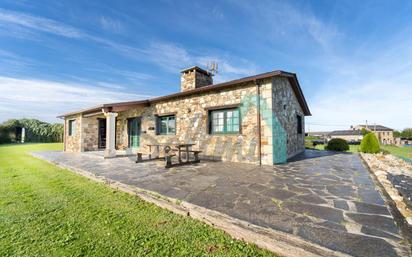 House or chalet for sale in Cal, Castropol