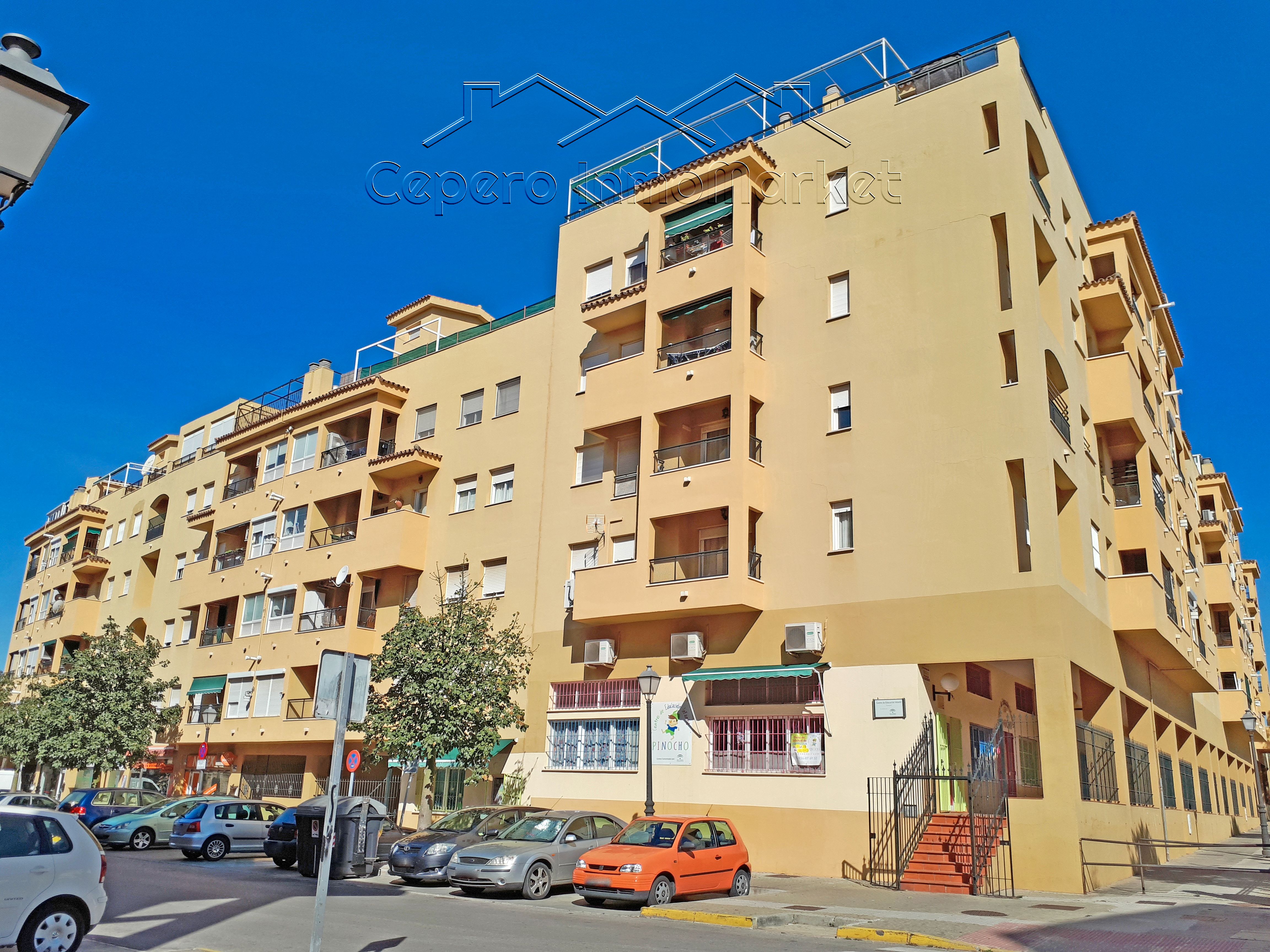 Vista exterior de Garatge en venda en El Puerto de Santa María