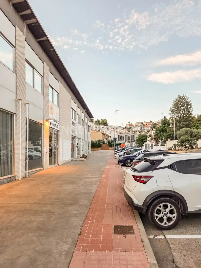 Local comercial en venda a Centre, imagen 35
