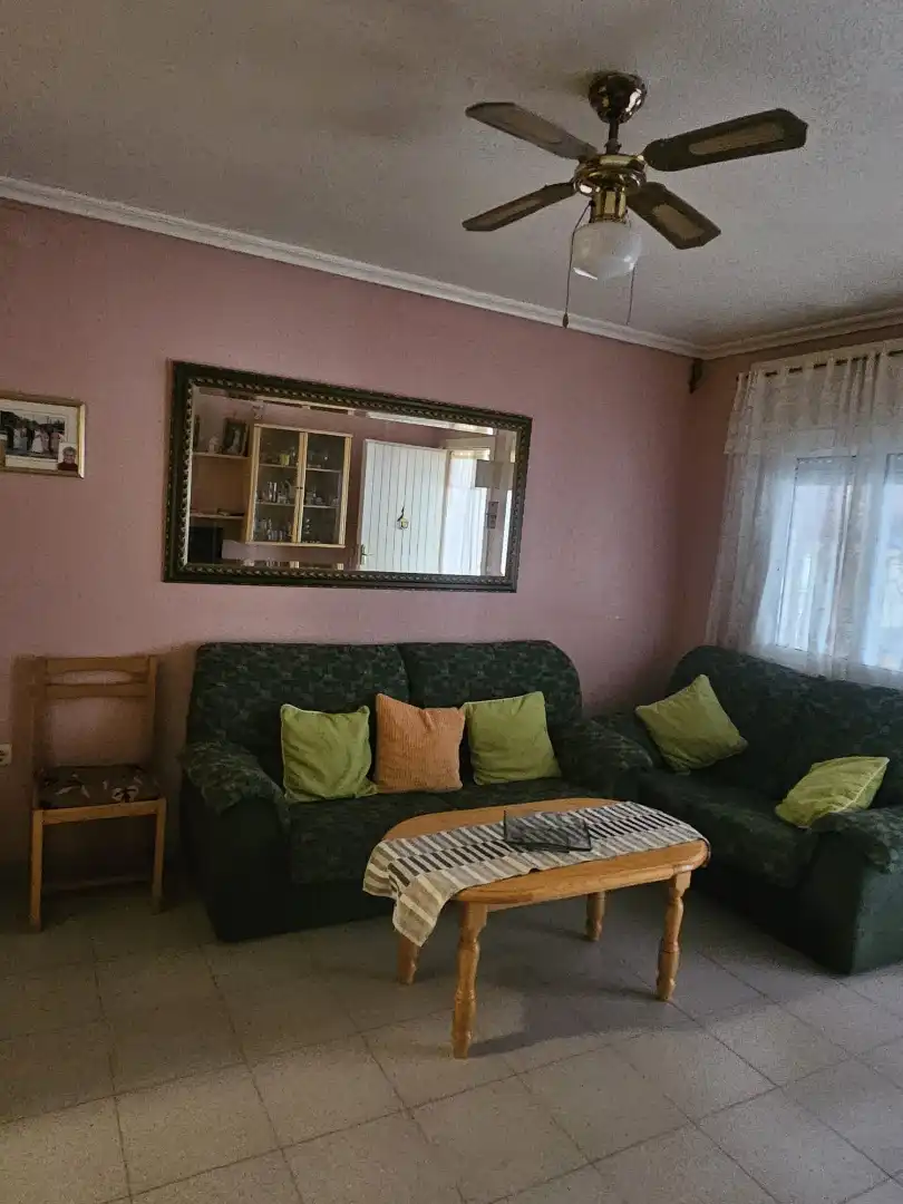 Sala d'estar de Casa o xalet en venda en Los Alcázares amb Terrassa, Moblat i Forn